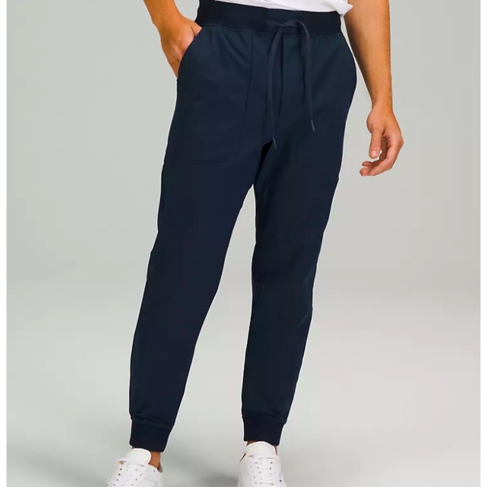 Lululemon Men’’s Navy ABC Jogger Warpstreme, Size Large